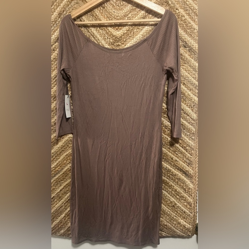 Active USA Women's Brown Ribbed Off the Shoulder Long Sleeve Dress,Size L,NWT - Picture 4 of 10